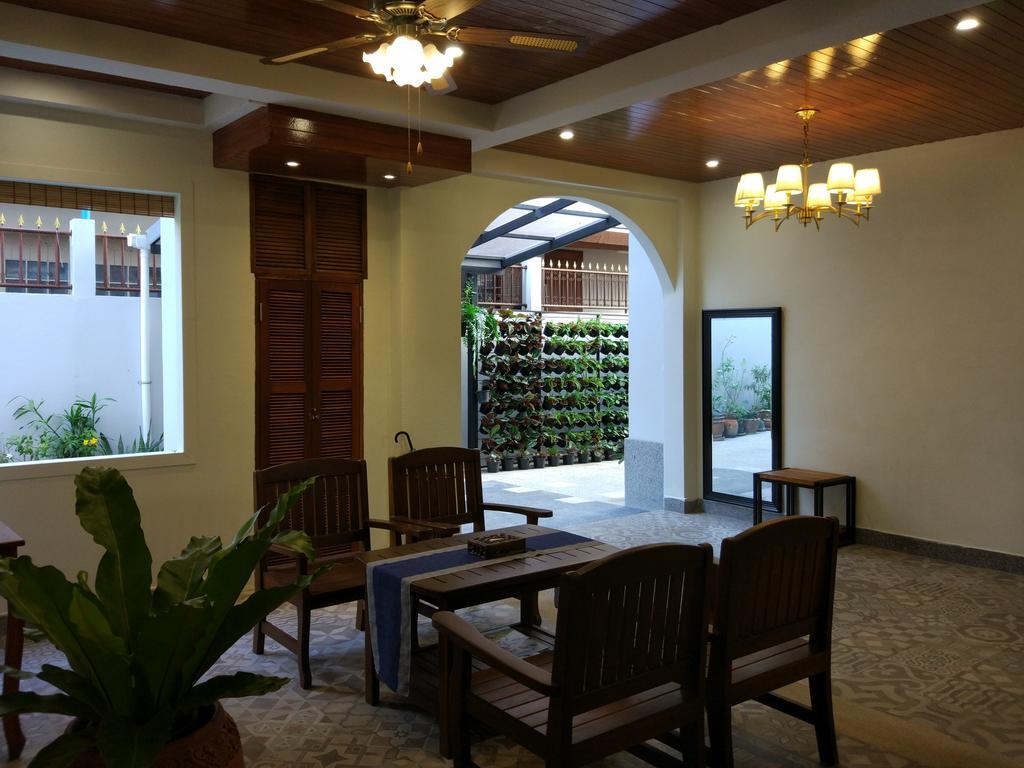 Celosia Chiang Mai Hotel Exteriör bild