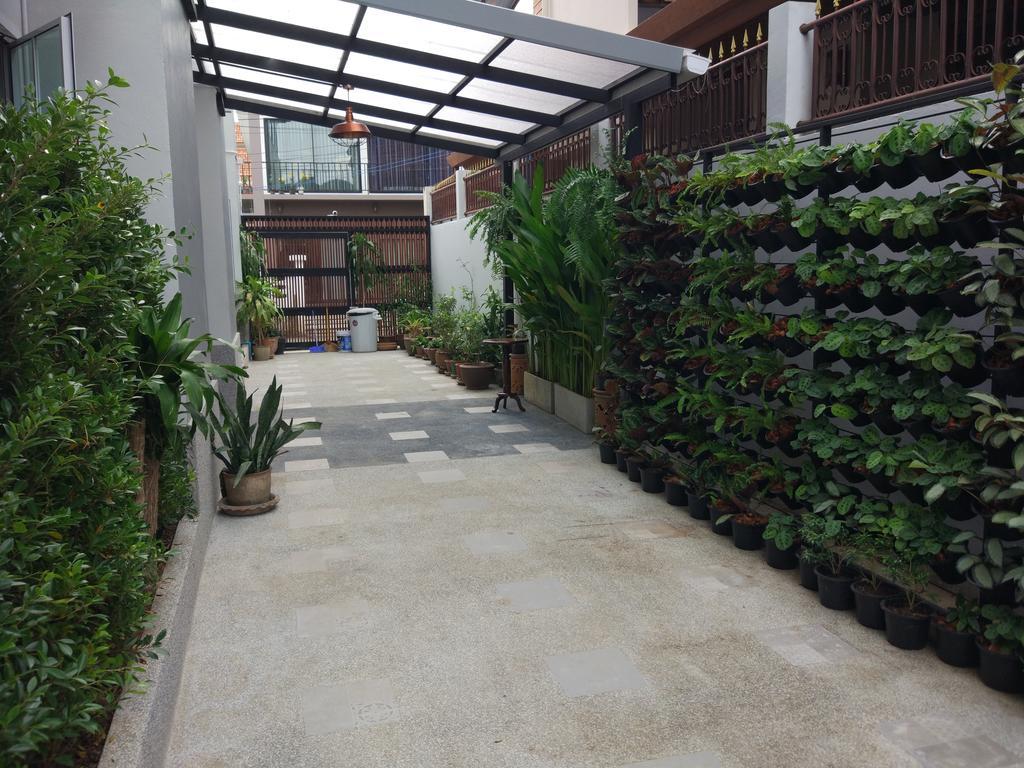 Celosia Chiang Mai Hotel Exteriör bild